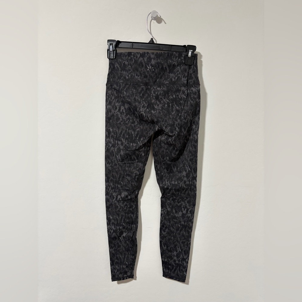 Varley Let's Go High Rise Legging 25 - Monochrome Cheetah - Womens size XS - Picture 5 of 8